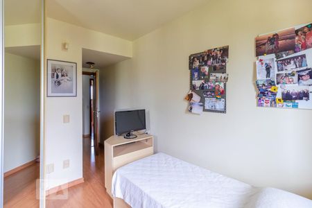 Casa de condomínio à venda com 400m², 3 quartos e 2 vagasQuarto 3 - Suíte