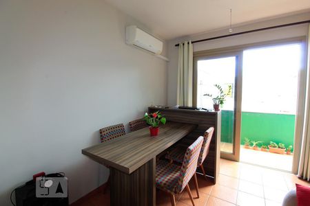 Sala de apartamento à venda com 1 quarto, 53m² em Azenha, Porto Alegre