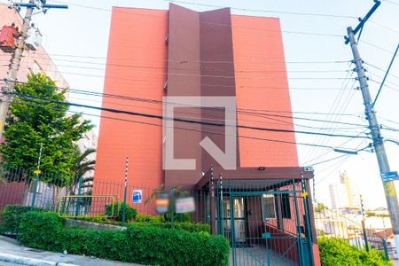 Apartamento à venda com 60m², 2 quartos e 1 vaga Apartamento à venda com 60m², 2 quartos e 1 vagaFachada