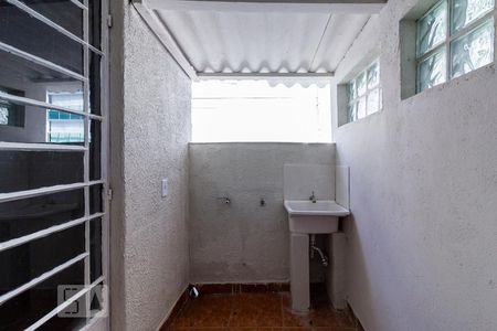 Casa para alugar com 90m², 2 quartos e 1 vagaÁrea de Serviço