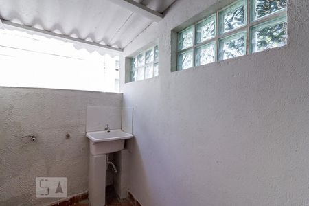 Casa para alugar com 90m², 2 quartos e 1 vagaÁrea de Serviço