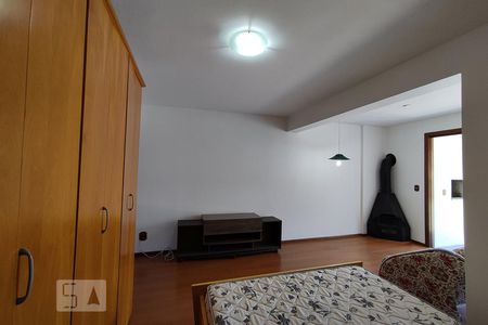 Quarto de kitnet/studio para alugar com 1 quarto, 50m² em Guarani, Novo Hamburgo