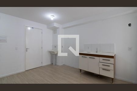 Apartamento à venda com 39m², 2 quartos e sem vaga Apartamento à venda com 39m², 2 quartos e sem vagaCozinha e Área de Serviço