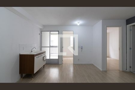 Apartamento à venda com 39m², 2 quartos e sem vaga Apartamento à venda com 39m², 2 quartos e sem vagaCozinha e Área de Serviço