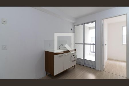 Apartamento à venda com 39m², 2 quartos e sem vaga Apartamento à venda com 39m², 2 quartos e sem vagaCozinha e Área de Serviço