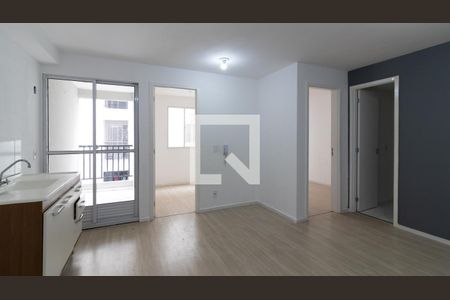 Apartamento à venda com 39m², 2 quartos e sem vaga Apartamento à venda com 39m², 2 quartos e sem vagaCozinha e Área de Serviço