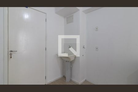 Apartamento à venda com 39m², 2 quartos e sem vaga Apartamento à venda com 39m², 2 quartos e sem vagaCozinha e Área de Serviço