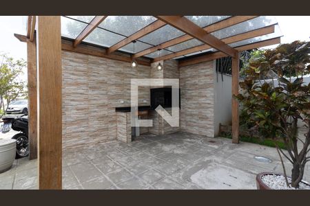 Apartamento à venda com 39m², 2 quartos e sem vaga Apartamento à venda com 39m², 2 quartos e sem vagaÁrea comum - Churrasqueira