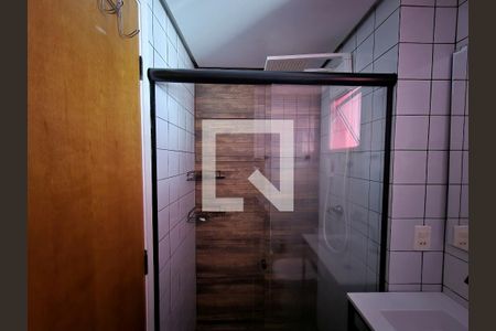 Apartamento à venda com 56m², 3 quartos e 1 vaga Apartamento à venda com 56m², 3 quartos e 1 vagaBanheiro