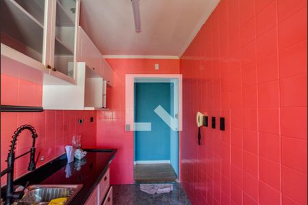 Apartamento à venda com 56m², 3 quartos e 1 vaga Apartamento à venda com 56m², 3 quartos e 1 vagaCozinha e Área de Serviço