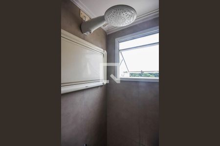 Apartamento para alugar com 51m², 2 quartos e 1 vagaChuveiro do banheiro