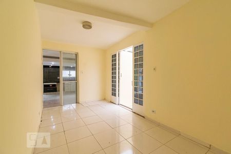 Casa de condomínio para alugar com 95m², 2 quartos e sem vaga Casa de condomínio para alugar com 95m², 2 quartos e sem vagaQuarto 2