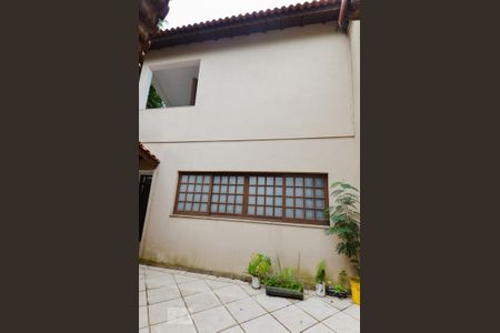 Casa à venda com 193m², 3 quartos e 3 vagasQuintal