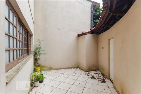 Casa à venda com 193m², 3 quartos e 3 vagasQuintal