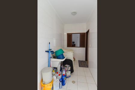 Casa à venda com 193m², 3 quartos e 3 vagasÁrea de Serviço