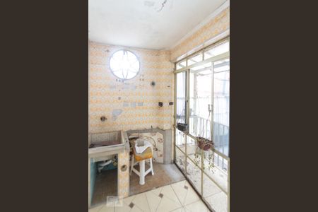 Área de Serviço de apartamento para alugar com 2 quartos, 70m² em Jardim Santa Adélia, São Paulo