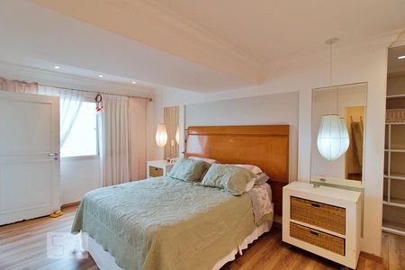 Apartamento para alugar com 270m², 4 quartos e 2 vagasSuíte 1