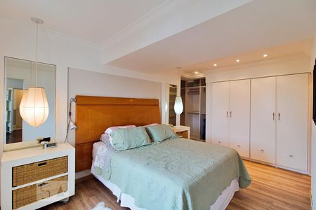 Apartamento para alugar com 270m², 4 quartos e 2 vagasSuíte 1