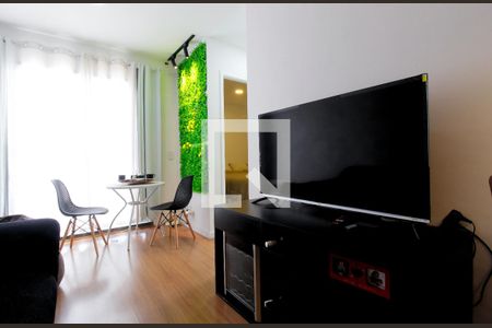 Sala de apartamento para alugar com 2 quartos, 46m² em Jardim Barro Branco, Cotia