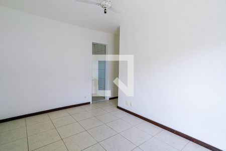 Quarto 2 de apartamento para alugar com 2 quartos, 66m² em Pendotiba, Niterói