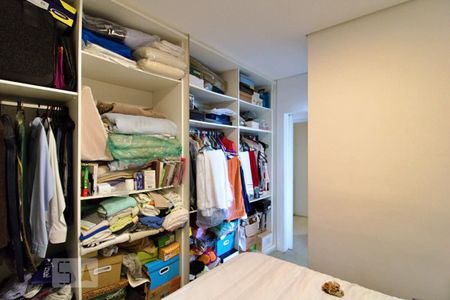 Apartamento à venda com 77m², 2 quartos e 2 vagasSuíte 1