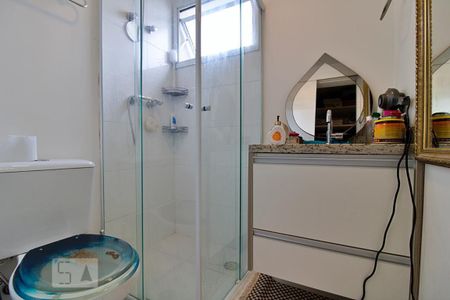 Apartamento à venda com 77m², 2 quartos e 2 vagasBanheiro da Suíte 1