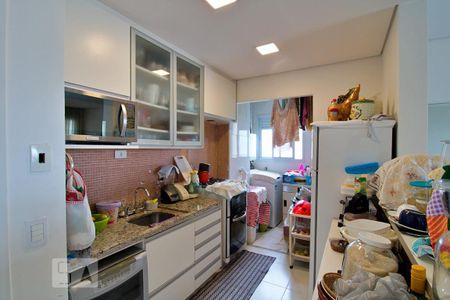 Apartamento à venda com 77m², 2 quartos e 2 vagasCozinha