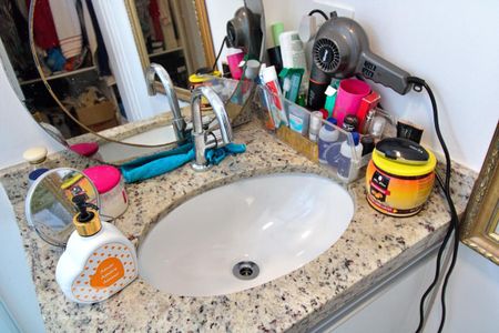 Apartamento à venda com 77m², 2 quartos e 2 vagasBanheiro da Suíte 1