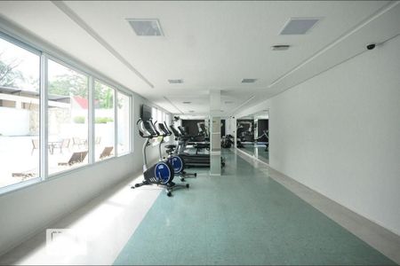 Apartamento à venda com 77m², 2 quartos e 2 vagasÁrea comum - Academia