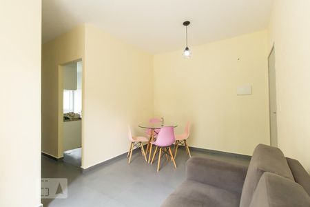 Sala de apartamento à venda com 2 quartos, 47m² em Cidade Líder, São Paulo
