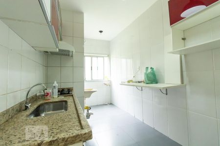 Apartamento à venda com 47m², 2 quartos e 1 vaga Apartamento à venda com 47m², 2 quartos e 1 vagaCozinha