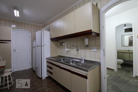 Apartamento à venda com 135m², 3 quartos e 2 vagasCozinha