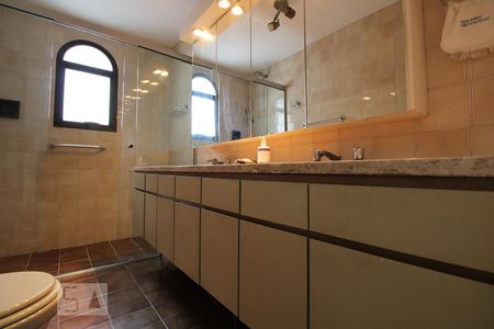 Apartamento à venda com 135m², 3 quartos e 2 vagasBanheiro