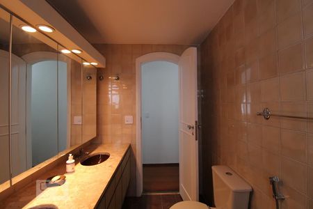 Apartamento à venda com 135m², 3 quartos e 2 vagasBanheiro