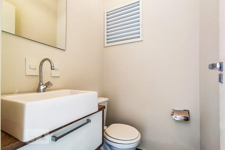 Lavabo de casa de condomínio à venda com 2 quartos, 106m² em Vila Andrade, São Paulo