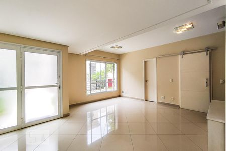 Sala de casa de condomínio à venda com 2 quartos, 106m² em Vila Andrade, São Paulo