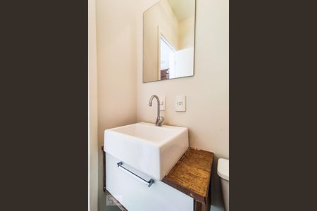 Lavabo de casa de condomínio à venda com 2 quartos, 106m² em Vila Andrade, São Paulo