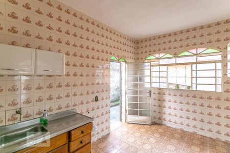 Casa à venda com 160m², 4 quartos e 1 vaga Casa à venda com 160m², 4 quartos e 1 vagaCozinha