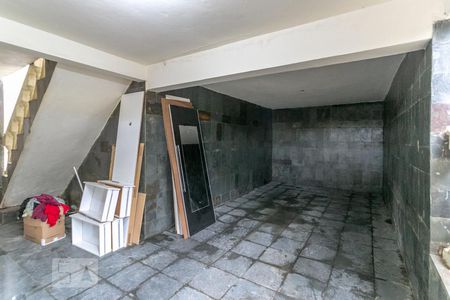 Casa à venda com 160m², 4 quartos e 1 vaga Casa à venda com 160m², 4 quartos e 1 vagaGaragem