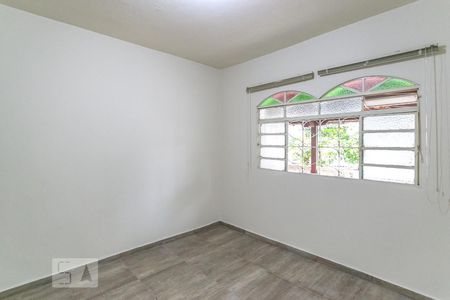 Casa à venda com 160m², 4 quartos e 1 vaga Casa à venda com 160m², 4 quartos e 1 vagaQuarto Suíte