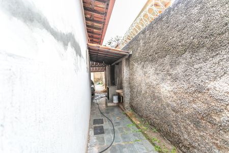 Casa à venda com 160m², 4 quartos e 1 vaga Casa à venda com 160m², 4 quartos e 1 vagaÁrea de Serviço
