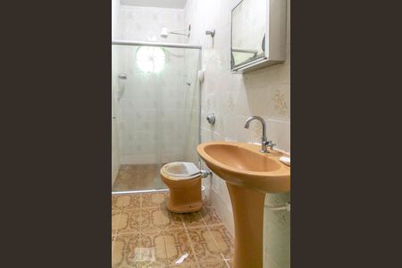 Casa à venda com 160m², 4 quartos e 1 vaga Casa à venda com 160m², 4 quartos e 1 vagaBanheiro da Suite