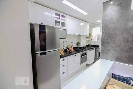 Apartamento à venda com 41m², 2 quartos e sem vaga Apartamento à venda com 41m², 2 quartos e sem vagaCozinha / Lavanderia