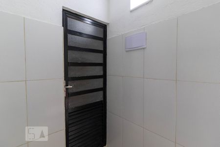 Área Comum - Lavanderia de casa para alugar com 1 quarto, 25m² em Chora Menino, São Paulo