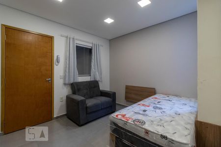 Quarto de casa para alugar com 1 quarto, 25m² em Chora Menino, São Paulo
