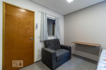 Sala de casa para alugar com 1 quarto, 25m² em Chora Menino, São Paulo