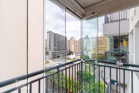 Studio para alugar com 27m², 1 quarto e sem vaga Studio para alugar com 27m², 1 quarto e sem vagaVaranda
