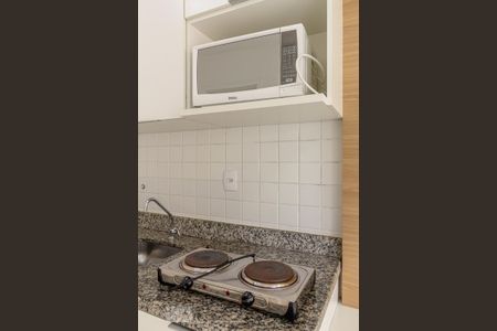 Studio para alugar com 27m², 1 quarto e sem vaga Studio para alugar com 27m², 1 quarto e sem vagaCozinha