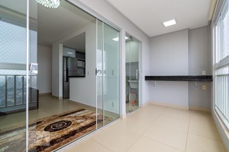 Apartamento à venda com 73m², 3 quartos e 1 vaga Apartamento à venda com 73m², 3 quartos e 1 vagaVaranda da Sala