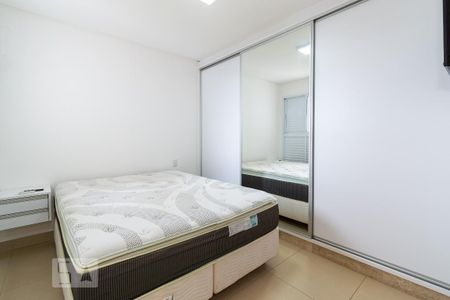 Suite de apartamento à venda com 3 quartos, 73m² em Parque Amazônia, Goiânia